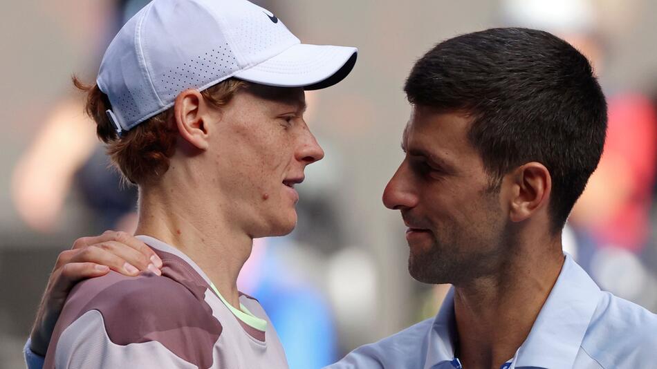 Jannik Sinner und Novak Djokovic