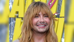 Bill Kaulitz hat genug entgiftet und kann wieder feiern.