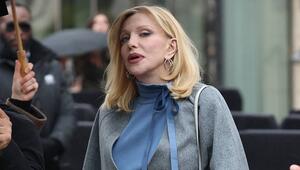 Courtney Love hat über eine schwere Gesundheitskrise gesprochen.
