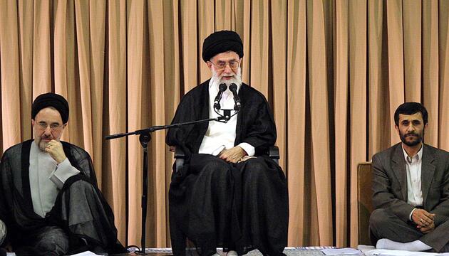 Ajatollah Ali Chamenei (M.)