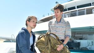 "Das Traumschiff: Kolumbien": Für Eric (Lucas Bauer, r.) endet die Reise, für Ella (Leonie ...