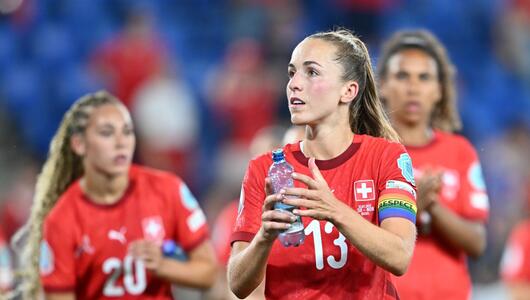 Lia Wälti im Spiel gegen Schweden
