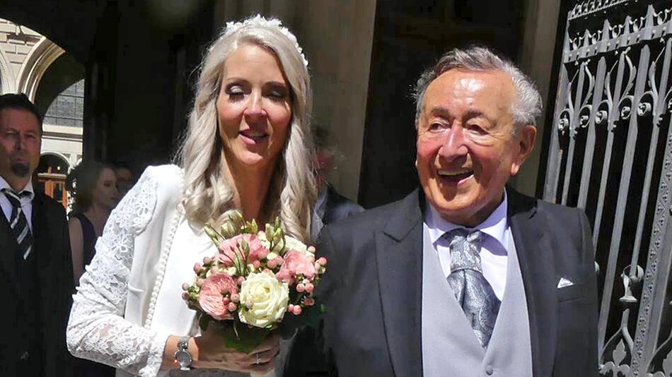 Richard Lugner und seine Simone bei ihrer Hochzeit in Wien.