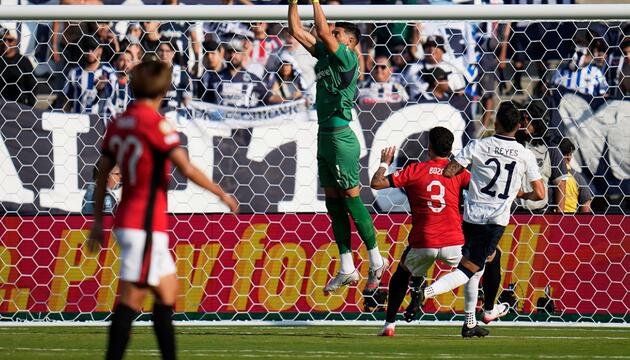 Fussball-Torhüter Esteban Andrada