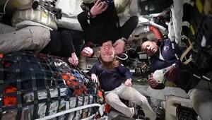 Gruss aus dem All: Artemis-II-Crew hat Erdumlaufbahn verlassen