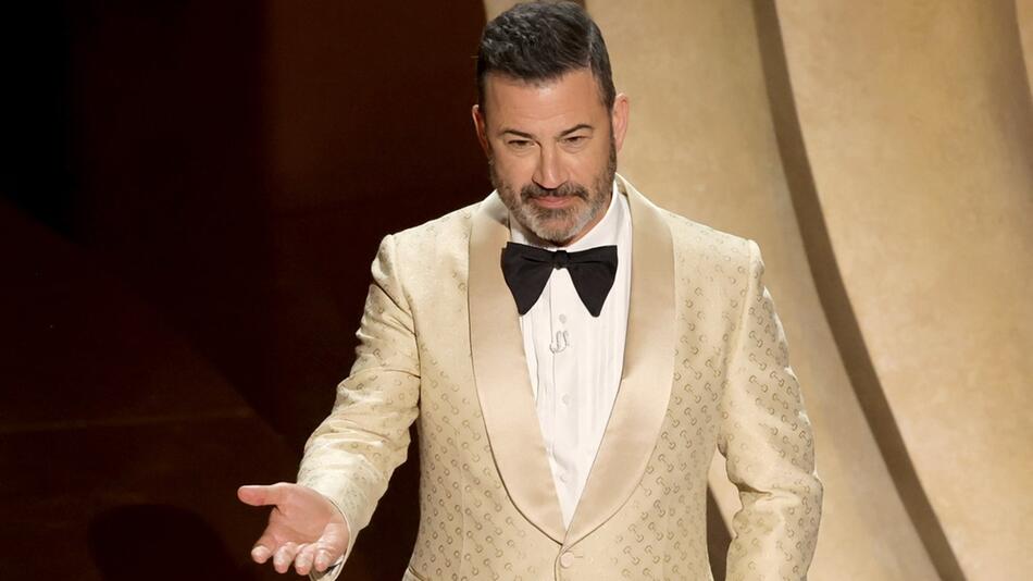 Der ehemalige US-Präsident Donald Trump lieferte Moderator Jimmy Kimmel eine willkommene ...