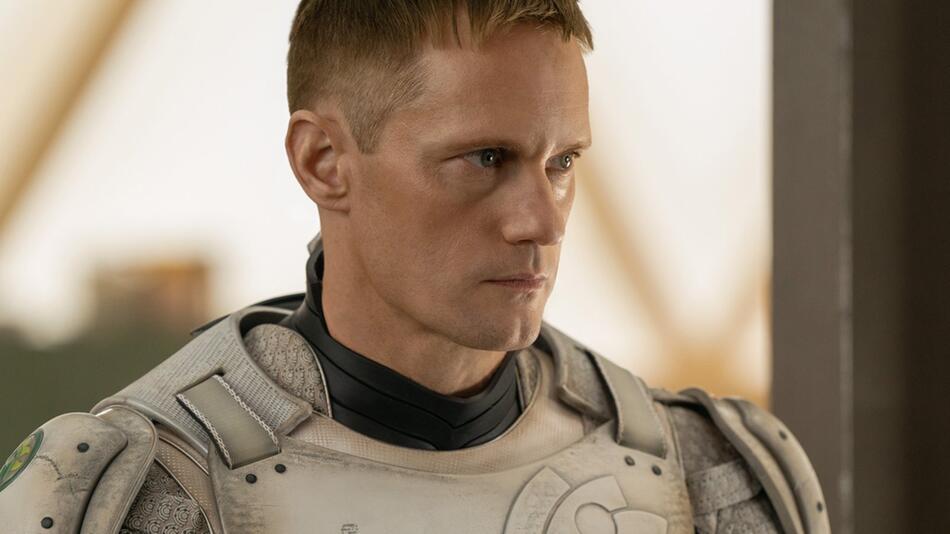 KI auf Abwegen: Alexander Skarsgård in "Murderbot".