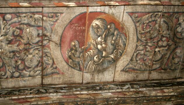 Fast 500 Jahre altes Deckengemälde in Supermarkt entdeckt