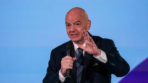 Gianni Infantino, FIFA, Krise, Investorenpläne, Fussball