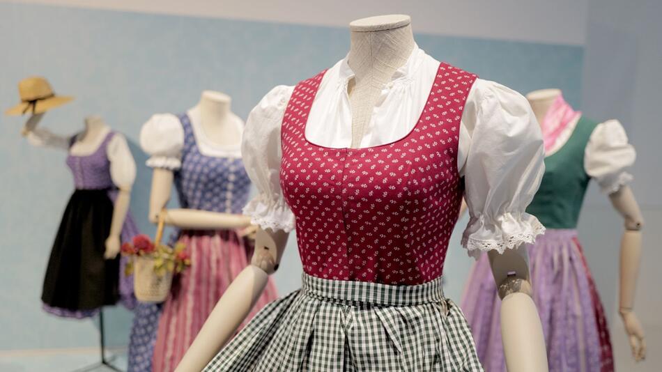 Ausstellung zeigt die Geschichte des Dirndl