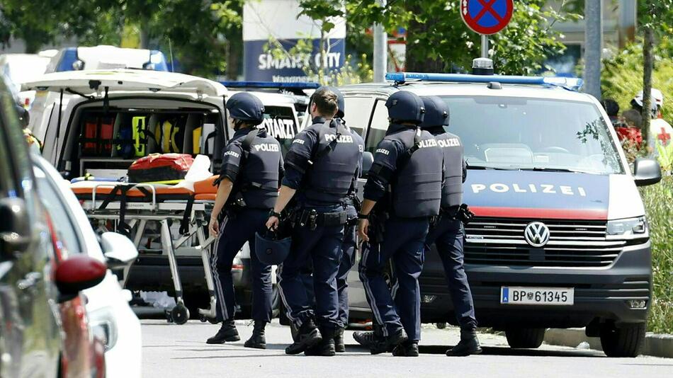 Grosseinsatz an Schule in Graz