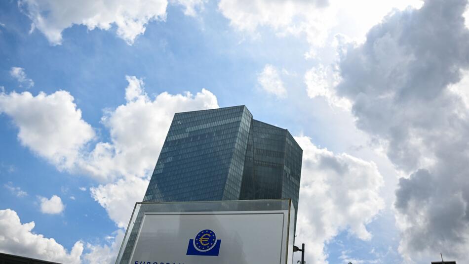EZB-Ratssitzung in Frankfurt am Main