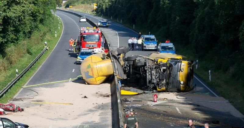 Drei Tote Bei Unfall Auf Bundesstrasse Im Münsterland | GMX.CH