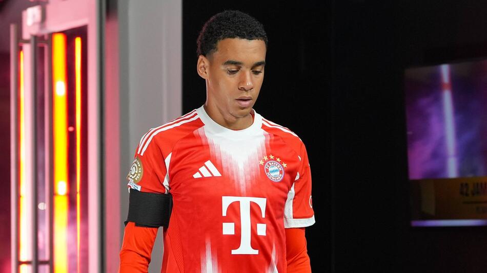 Bis Jamal Musiala wieder für den FC Bayern kicken kann, werden noch viele Monate ins Land ziehen.