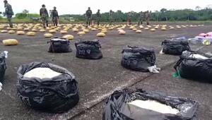 Bolivien stellt mehr als eine Tonne Drogen sicher