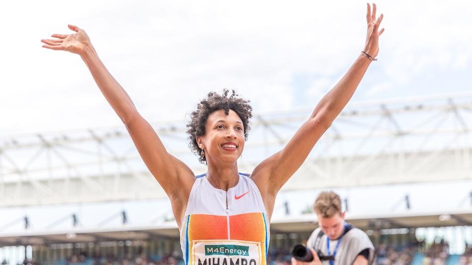 Malaika Mihmabo