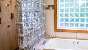 Das Badezimmer neu streichen