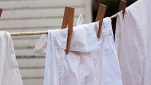 Frisch gewaschene Kleidung.