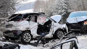 Frontalzusammenstoss bei Reisbach: Zwei Menschen sterben