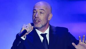 Der Graf zeigt sich nach seinem Muskelfaserriss tapfer.