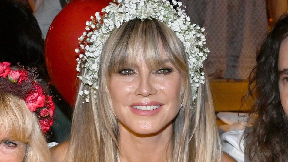 Wer feiern kann, kann auch arbeiten - das demonstrierte Heidi Klum am vergangenen Wochenende.