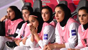 Iranische Fussballerinnen
