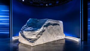 Mercedes-Benz Vans Skulptur The Boulder