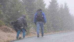 Stürmisch und kalt: Erster Schnee auf dem Brocken