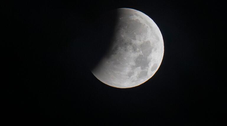 Partielle Mondfinsternis - Bayern