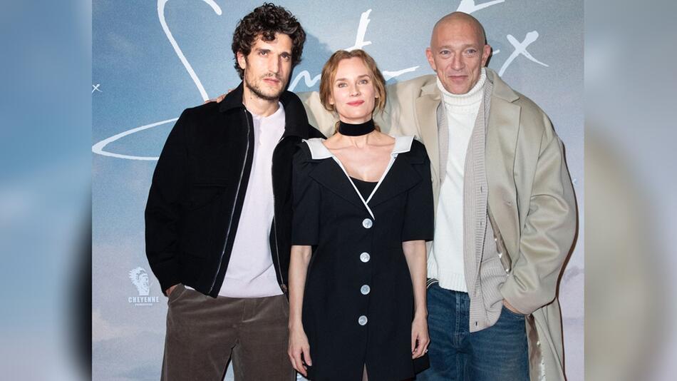 Loui Garrel, Diane Kruger und Vincent Cassel (re.) liessen sich zusammen auf der Pariser Premiere ...