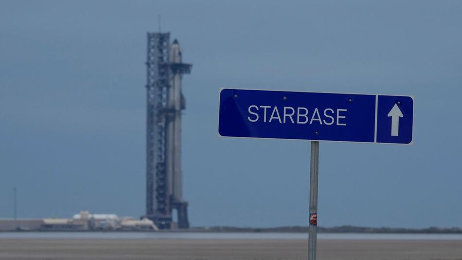 Starbase in Boca Chica
