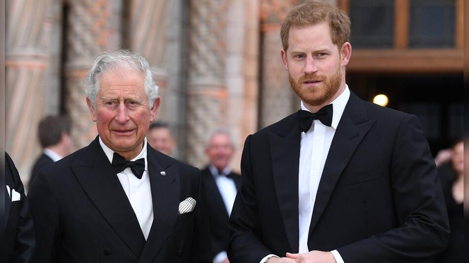 Das Verhältnis zwischen König Charles und seinem jüngeren Sohn Harry ist angespannt. Am 10 ...