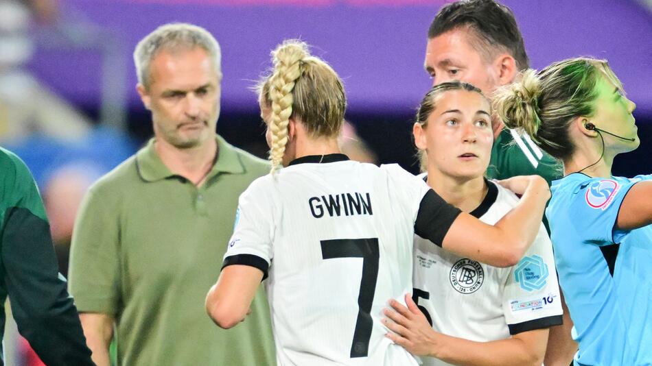 Giulia Gwinn und Carlotta Wamser