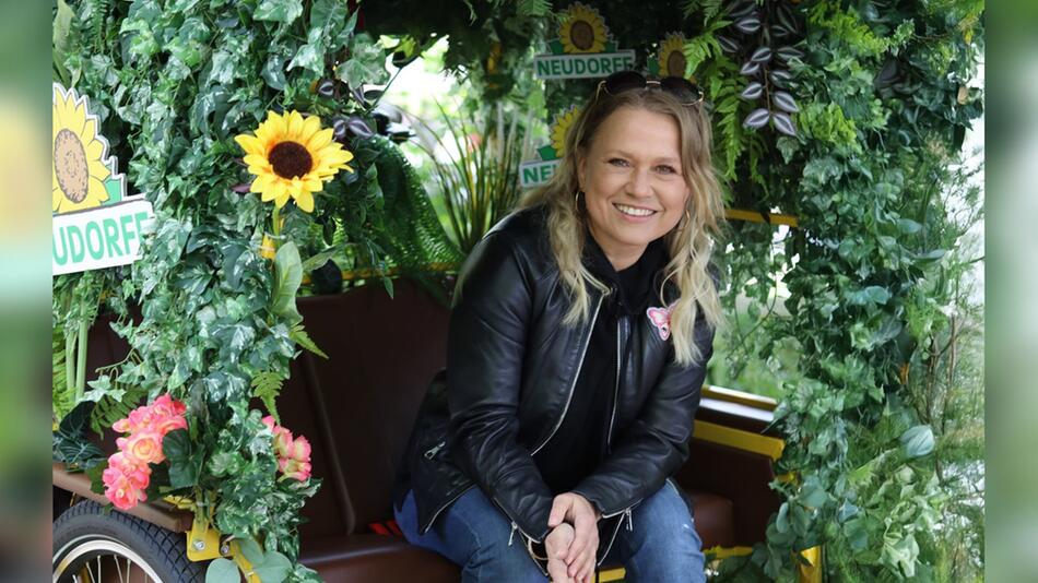 Nova Meierhenrich im fahrenden Garten von Neudorff bei der OMR in Hamburg.