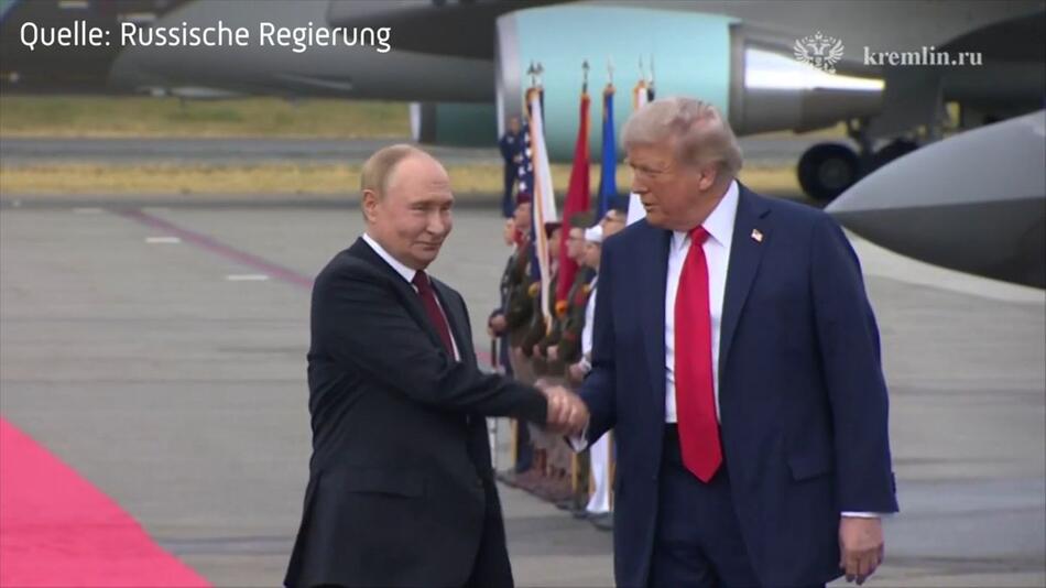 Trump gibt Forderung nach Waffenstillstand in Ukraine auf