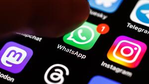 Handybildschirm mit WhatsApp-Icon