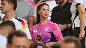 Lina Kimmich hat ihren Ehemann Joshua in der Vergangenheit schon häufig im Stadion unterstützt.