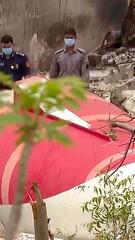 Flugzeugabsturz in Indien: Ermittler vermuten einen doppelten Triebwerksausfall