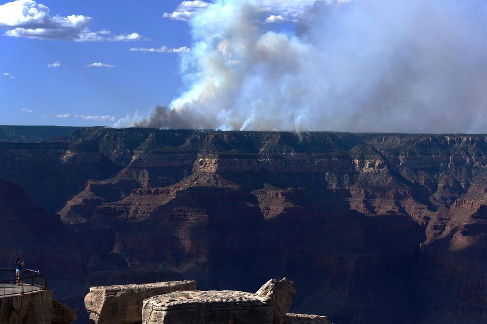 Rauchwolken über dem Grand Canyon: Feuer weitet sich aus