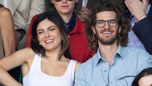 Monica Barbaro und Andrew Garfield hatten bei dem Tennis-Match sichtlich Spass.