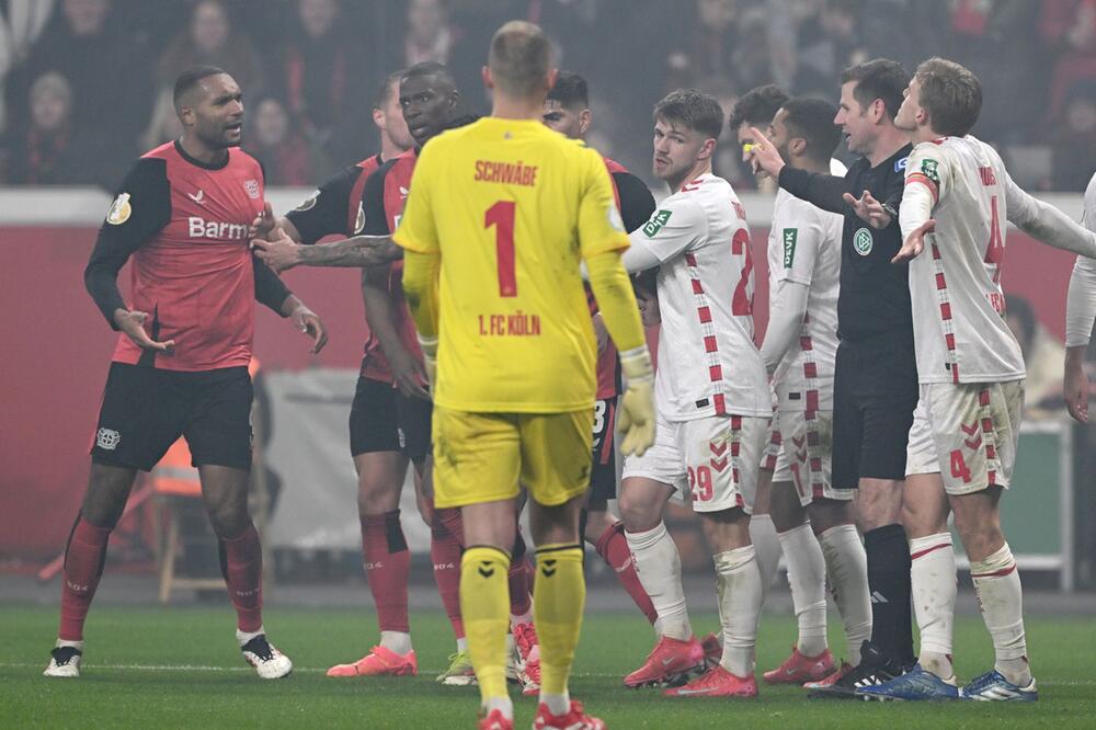 Bayer Leverkusen - 1. FC Köln