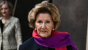 Königin Sonja konnte ihren Ehemann König Harald nicht während einer Provinzreise begleiten. Nach ...