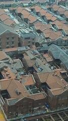 Roboterarmee bewegt kompletten Gebäudekomplex in Shanghai