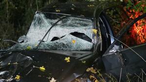 Nach Unfall: Polizei sucht Fahrer mit Hubschrauber im Wald