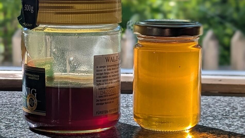 Tödliche Gefahr im Altglas: So rettest du Bienen mit einem einfachen Trick