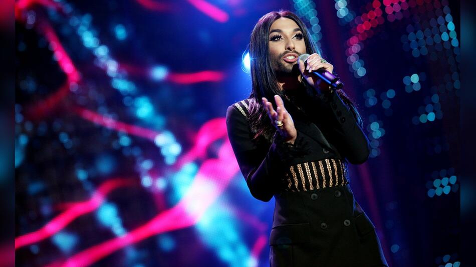 Conchita Wurst bei einem Auftritt.