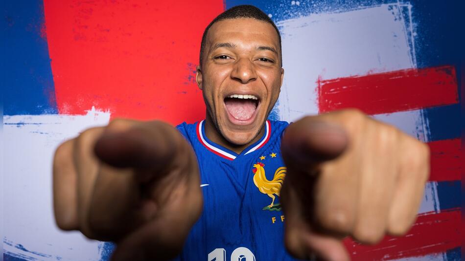 Fussballstar Kylian Mbappé ist seit 2023 Kapitän der französischen Nationalmannschaft.