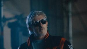 Kavinsky bei einem seiner Auftritte.