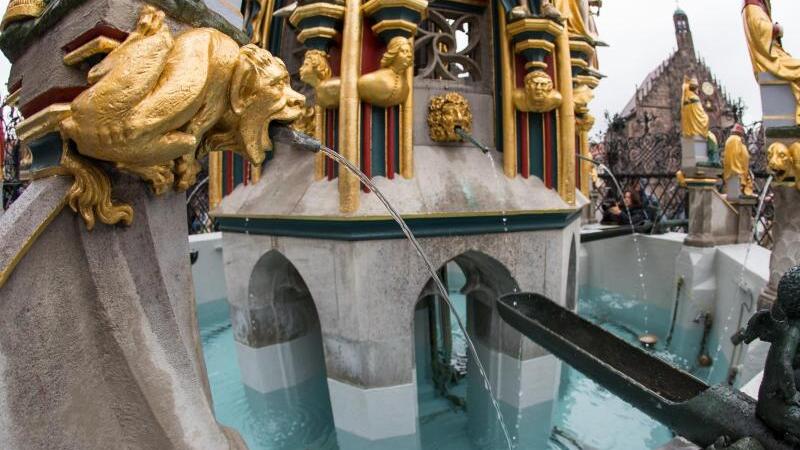 «Schöner Brunnen» in Nürnberg