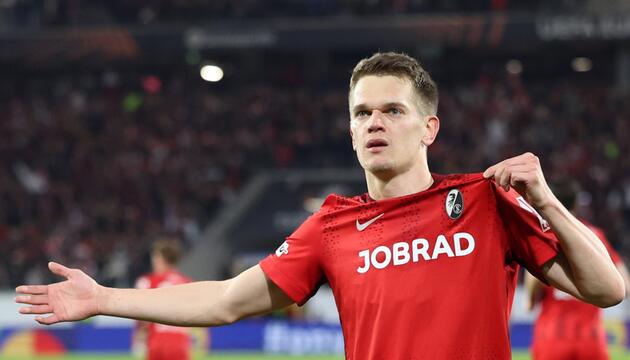 Matthias Ginter steht mit dem SC Freiburg im Viertelfinale der Europa League.